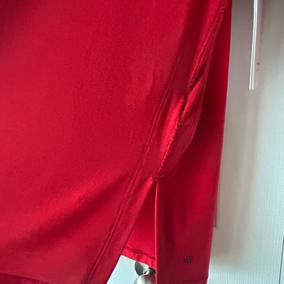 Athleta Activewear Top ❤️ - Picture 5 of 8